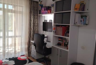 Apartament cu 3 camere semidecomandat în Fundeni - 5