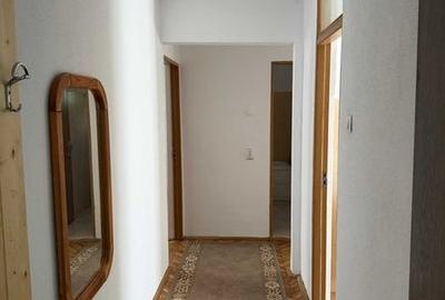 Apartament cu 2 camere, mobilat în Ștrand