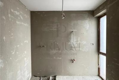 Apartament cu 2 camere semidecomandat în Fratelia