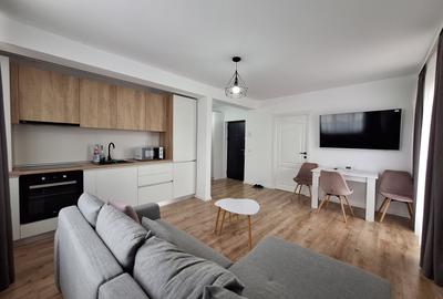Apartament cu 3 camere semidecomandat, mobilat în Florești - 1