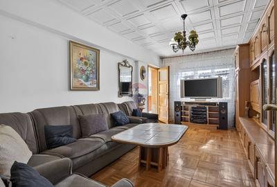 Apartament cu 3 camere decomandat, mobilat în Aurel Vlaicu