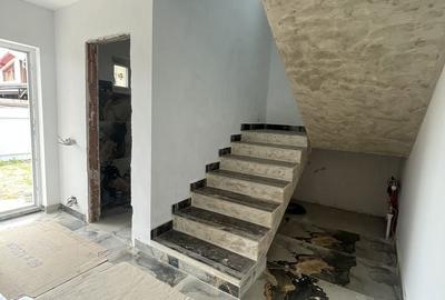 Casă cu 4 camere cu Teren 250 Mp în Clinceni - 3