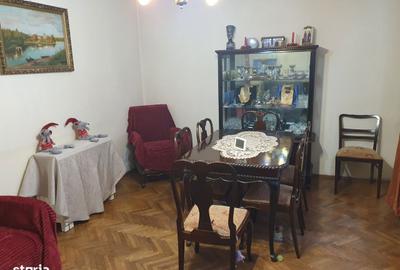 Apartament cu 4 camere decomandat în Drumul Taberei - 19