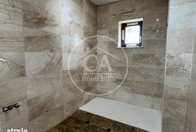 Casă cu 6 camere decomandat cu Teren 409 Mp în Orașul Nou - 9