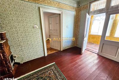Casă cu 4 camere semidecomandat cu Teren 274 Mp în Ana Ipătescu - 10