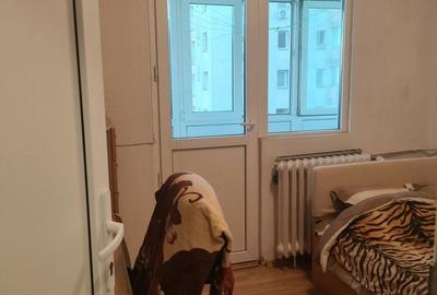 Apartament cu 2 camere semidecomandat în Teiul Doamnei - 5