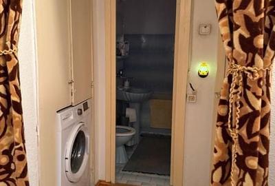 Apartament cu 2 camere decomandat în Vest