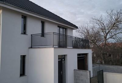 Casă cu 4 camere în Vladimirescu - 3