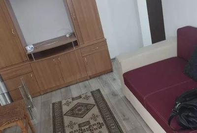 Apartament cu 2 camere în Tătărași