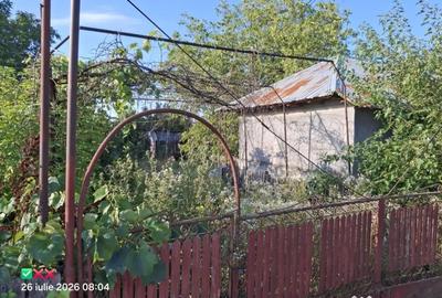Teren de 1000 mp, în Vânătorii Mari