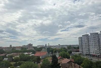 Apartament cu 2 camere decomandat în Șagului