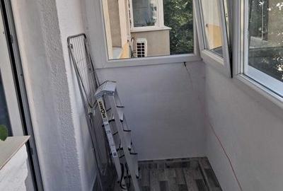 Apartament cu 3 camere decomandat în Moșilor