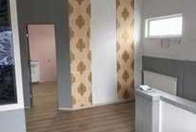 Spațiu comercial, de 70 mp, în Central - 5
