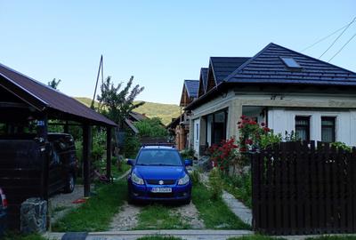 Casă cu 4 camere în Stroești - 8