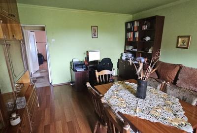 Apartament cu 2 camere decomandat în Micro 17