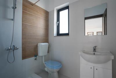 Casă individuală cu 4 camere cu Canalizare în Central - 32