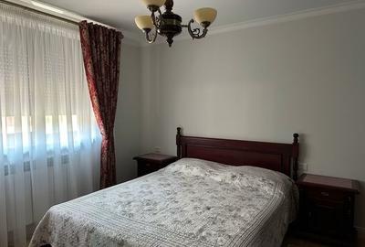 Casă cu 4 camere în Ultracentral
