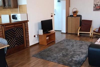 Garsonieră decomandată în Gării