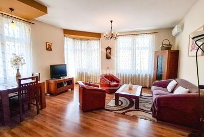 Apartament cu 2 camere decomandat în Centrul Istoric