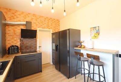 Duplex cu 4 camere cu Canalizare în Chinteni - 9