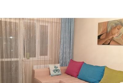 Apartament cu 2 camere semidecomandat, mobilat în Titan
