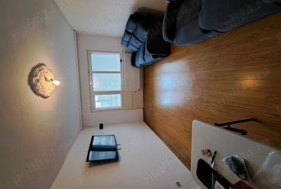 Apartament cu 3 camere decomandat în Casa de Cultură