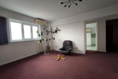 Apartament cu 4 camere în Obor - 3