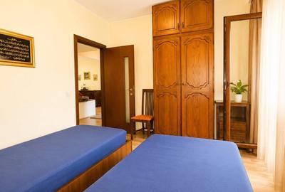 Apartament cu 4 camere decomandat în Trocadero - 8