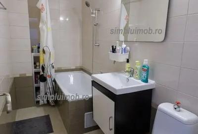 Apartament cu 2 camere decomandat în Vitan