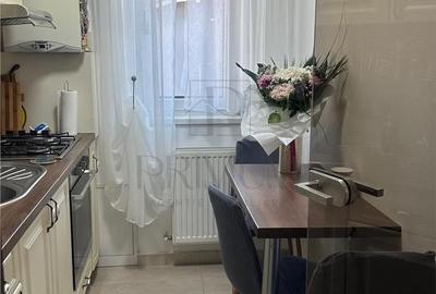 Apartament cu 3 camere decomandat în Braytim