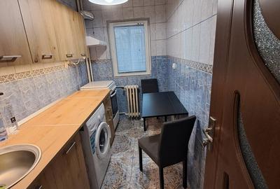 Garsonieră decomandată, mobilată în Vitan - 7