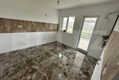 Casă cu 4 camere cu Teren 570 Mp în Tomești
