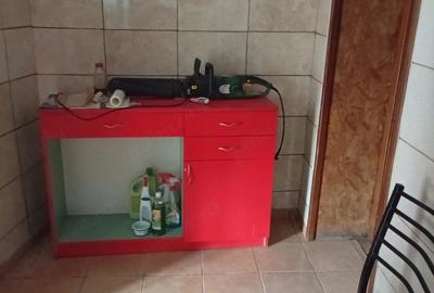 Casă cu 2 camere cu Teren 350 Mp în Piața Centrală - 3