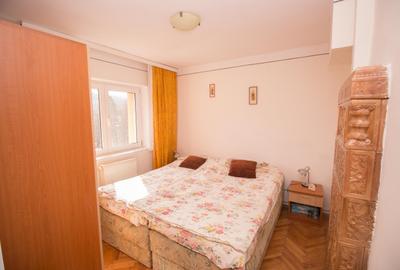 Apartament cu 4 camere decomandat, mobilat în Central - 3
