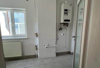 Apartament cu 3 camere semidecomandat în Dacia - 5