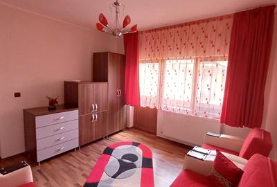 Casă individuală cu 6 camere cu Canalizare în Micro 16 - 8