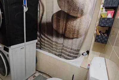 Apartament cu 2 camere decomandat în Săsar