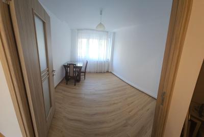 Apartament cu 3 camere semidecomandat, mobilat în Lujerului - 14