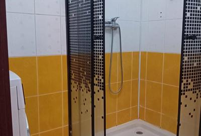 Apartament cu 2 camere nedecomandat în UTA