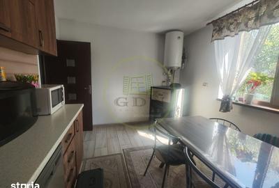 Casă cu 5 camere cu Teren 481 Mp în Malu Mare - 7