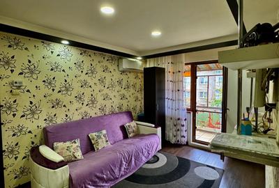 Apartament cu 2 camere semidecomandat în Micro 15 - 2