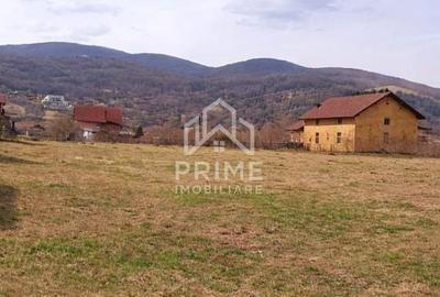 Teren de 1385 mp, în Micești