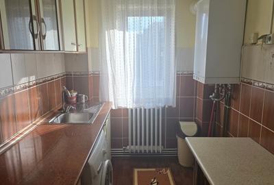 Apartament cu 2 camere decomandat în Piața Centrală - 3