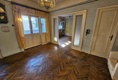 Apartament cu 5 camere semidecomandat în Moșilor - 4