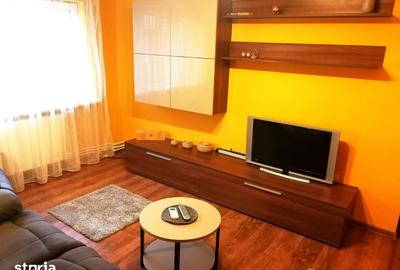 Apartament cu 3 camere, mobilat în Podu Roș - 1