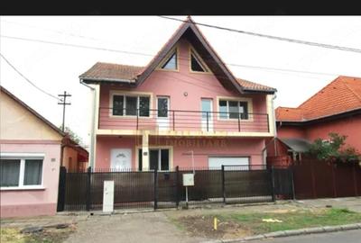 Casă cu Teren 400 Mp în Mircea cel Bătrân - 7