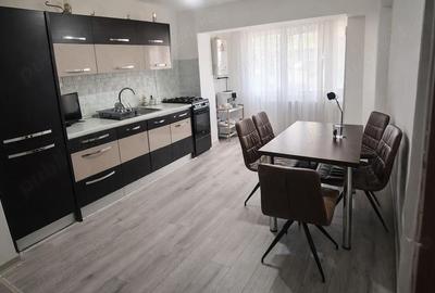 Apartament cu 2 camere decomandat în Ampoi 3 - 1