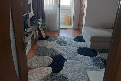 Garsonieră în Titan