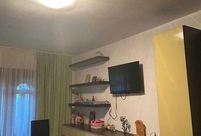 Apartament cu 3 camere în Central - 1