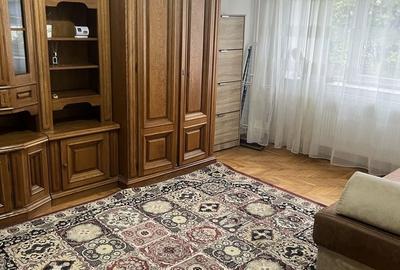 Apartament cu 2 camere decomandat în Exterior Vest
